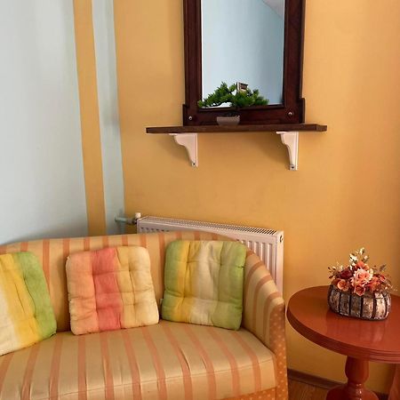 Guest House Misha Petrevene Dış mekan fotoğraf
