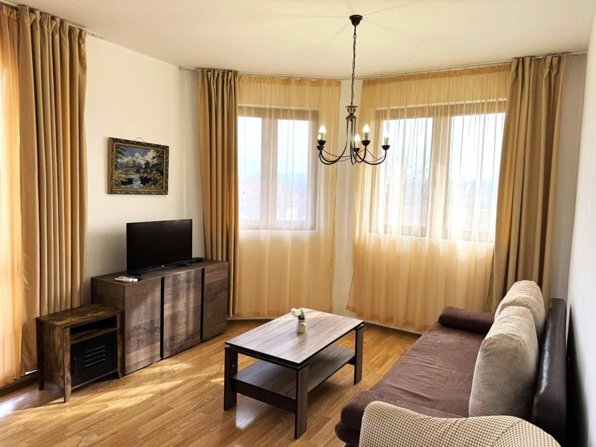 Guest House Misha Petrevene Dış mekan fotoğraf