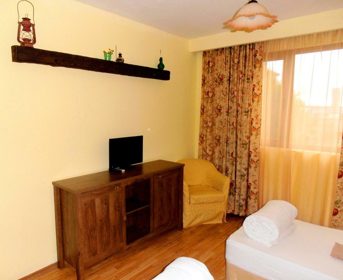 Guest House Misha Petrevene Dış mekan fotoğraf