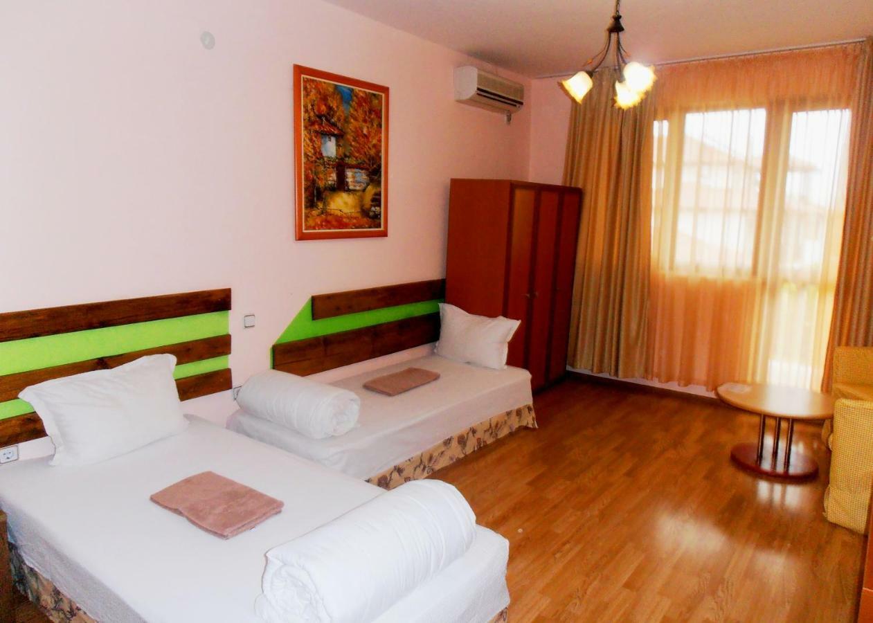 Guest House Misha Petrevene Dış mekan fotoğraf