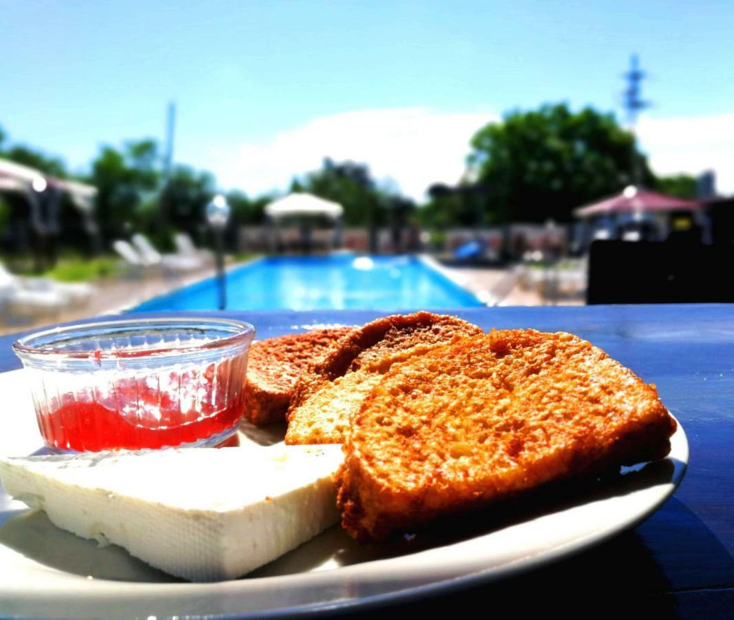 Guest House Misha Petrevene Dış mekan fotoğraf