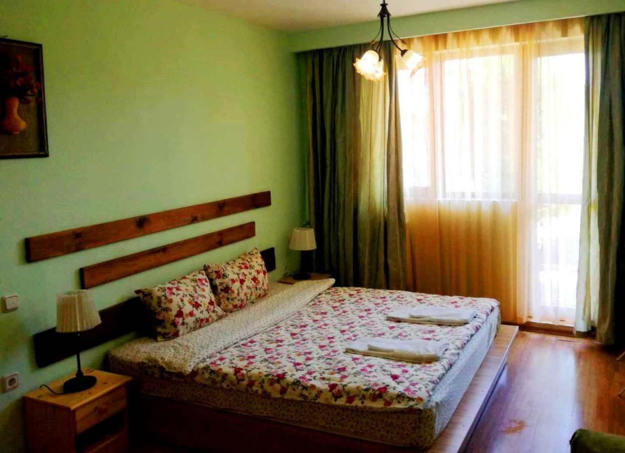 Guest House Misha Petrevene Dış mekan fotoğraf