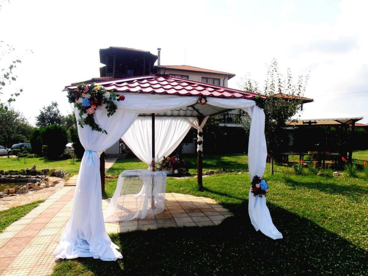 Guest House Misha Petrevene Dış mekan fotoğraf